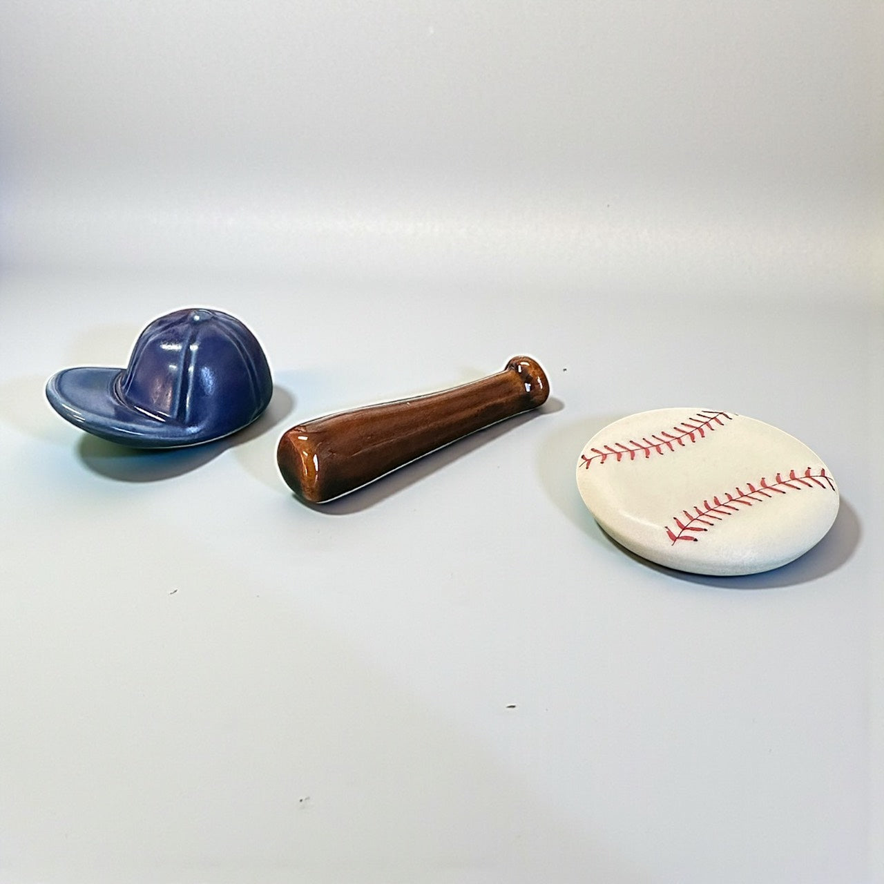 【波佐見焼】野球デザイン 箸置き3点セット（キャップ・ボール・バット）